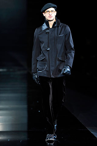 Giorgio Armani / - 2010-2011